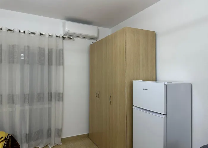 Apartament Shell 2 Golem (Tirana)