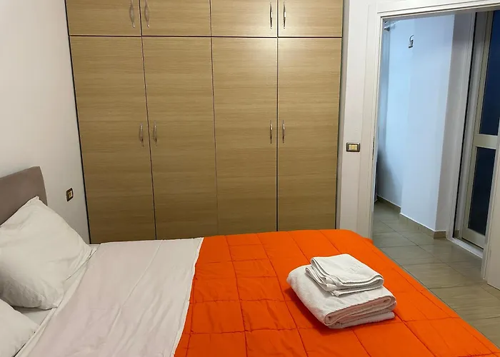 Shell 2 Apartament *